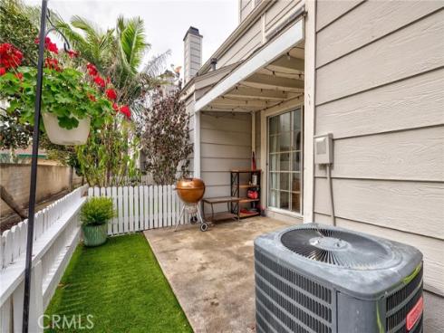 2410 W Orangethorpe  6 , Fullerton, CA