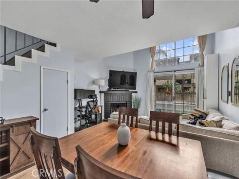 2410 W Orangethorpe  6 , Fullerton, CA