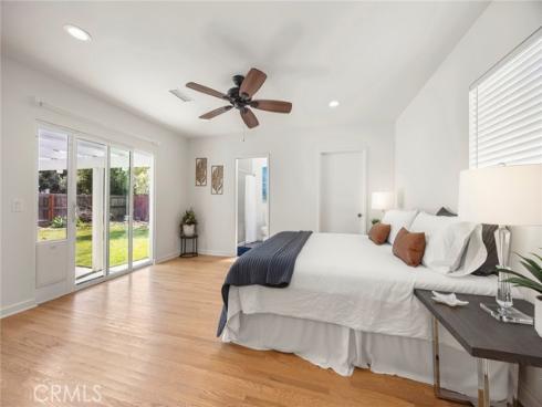 804  E Glenwood  , Fullerton, CA