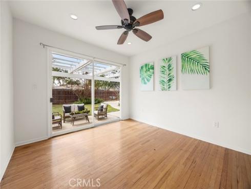 804  E Glenwood  , Fullerton, CA