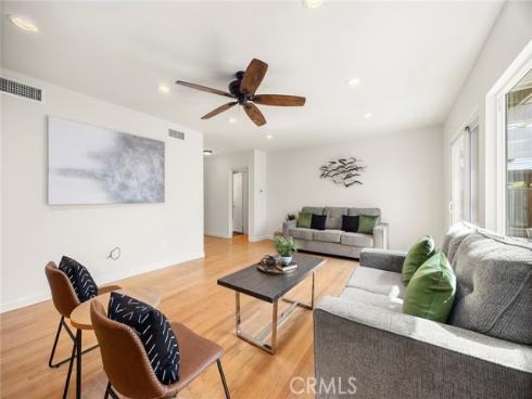 804  E Glenwood  , Fullerton, CA