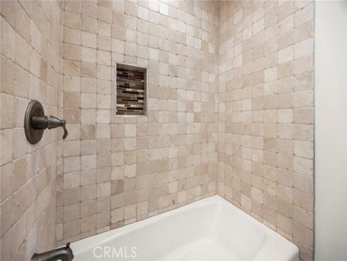 804  E Glenwood  , Fullerton, CA