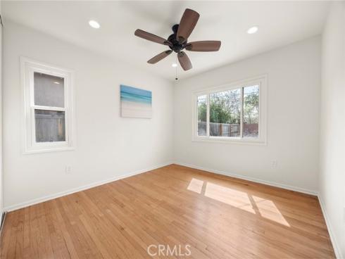 804  E Glenwood  , Fullerton, CA