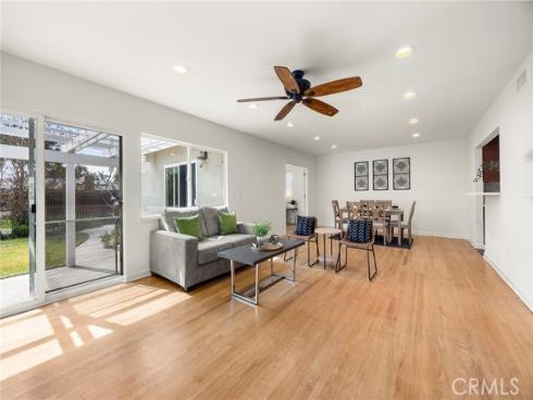 804  E Glenwood  , Fullerton, CA