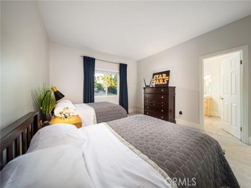 1320 N Raymond  , Fullerton, CA