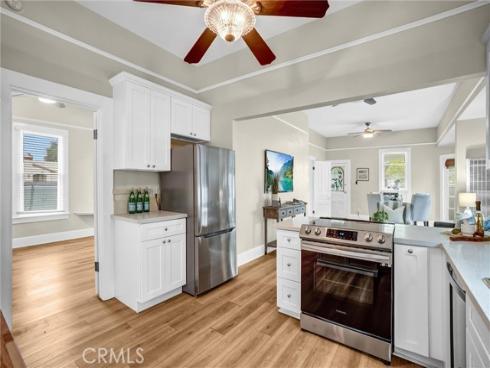 151 N Lincoln  , Fullerton, CA