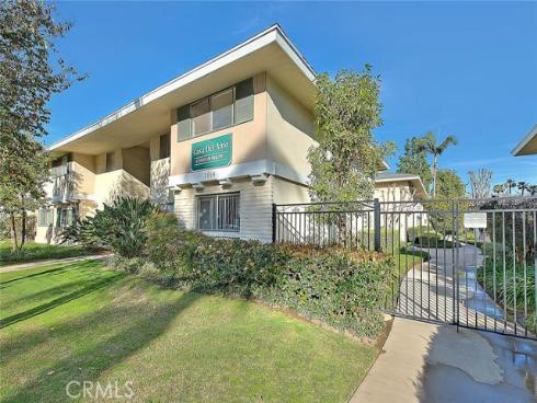 2014 Associated Road 12