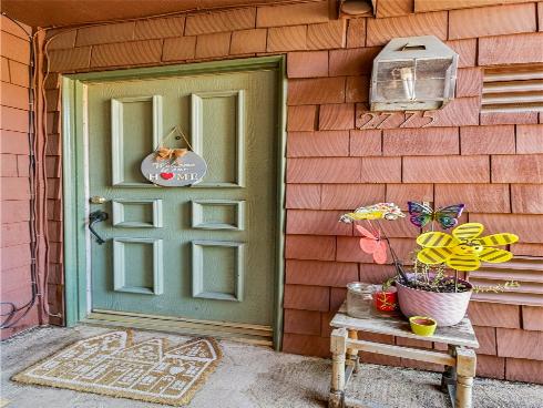 2775  Pine Creek  , Fullerton, CA