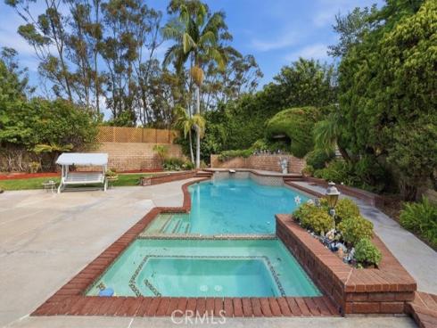 2505  Regency  , Fullerton, CA