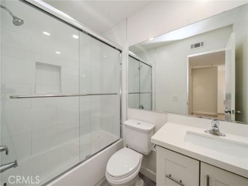 2440  Applewood  , Fullerton, CA