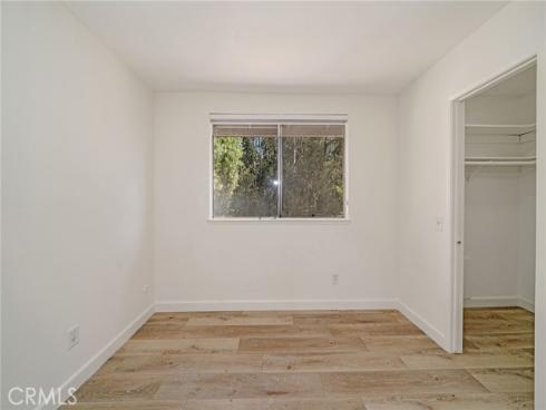 2440  Applewood  , Fullerton, CA