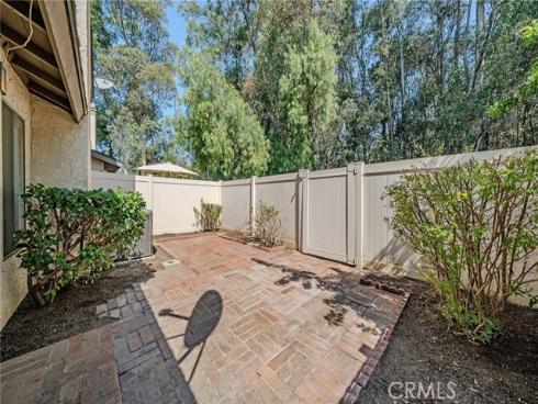 2440  Applewood  , Fullerton, CA