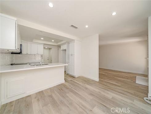 2440  Applewood  , Fullerton, CA