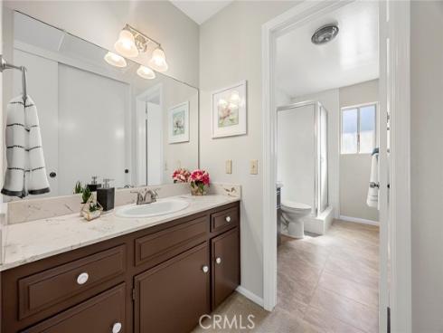 1330  Victoria  C , Fullerton, CA