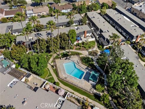 1330  Victoria  C , Fullerton, CA