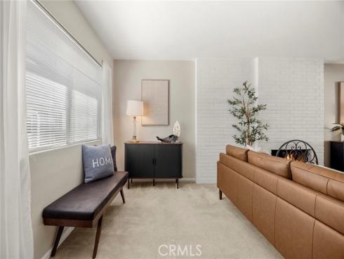 1330  Victoria  C , Fullerton, CA