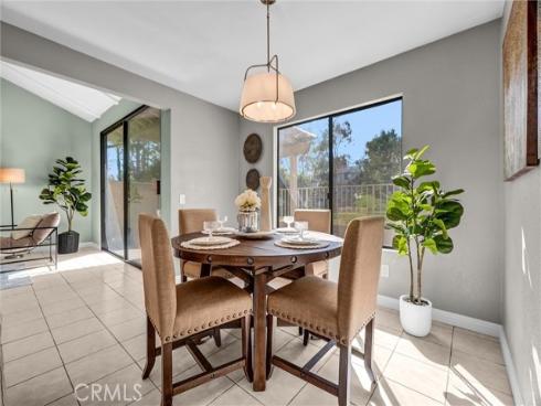 913  Whitewater  , Fullerton, CA