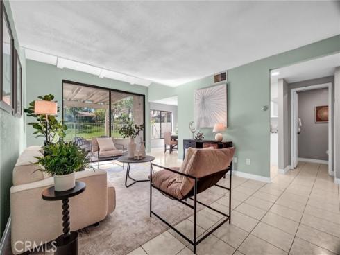 913  Whitewater  , Fullerton, CA