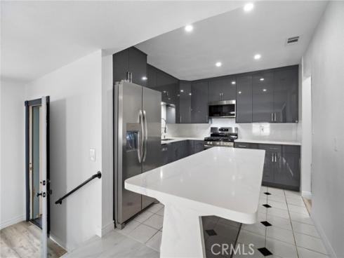 408  Diana  , Fullerton, CA