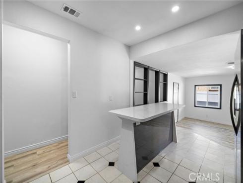 408  Diana  , Fullerton, CA