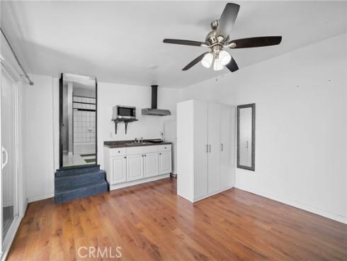 408  Diana  , Fullerton, CA