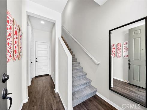 1021  Mandarin  , Fullerton, CA