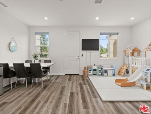 846  Arletta   Way, Fullerton, CA