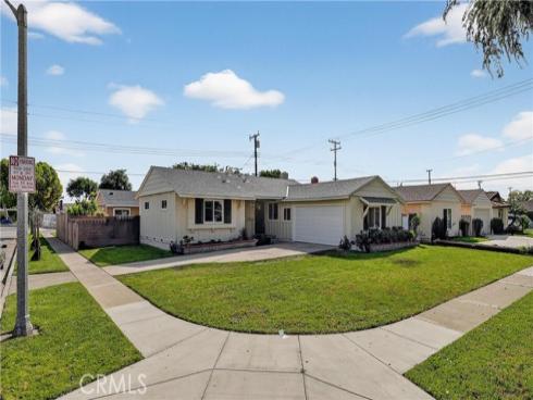 4200 W West  , Fullerton, CA