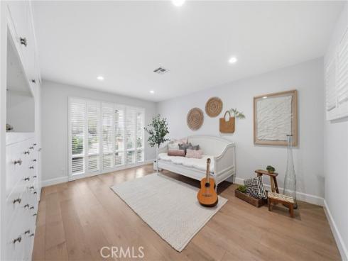 900  Paloma   Place, Fullerton, CA