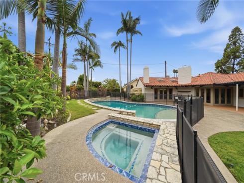 900  Paloma   Place, Fullerton, CA