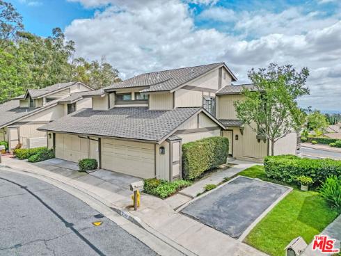 2366  Applewood  47  Circle, Fullerton, CA