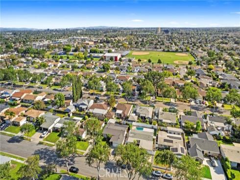 1200 W Ash   Avenue, Fullerton, CA