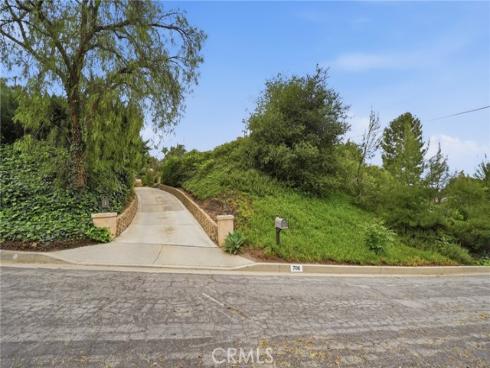 706  Nancy   Lane, Fullerton, CA