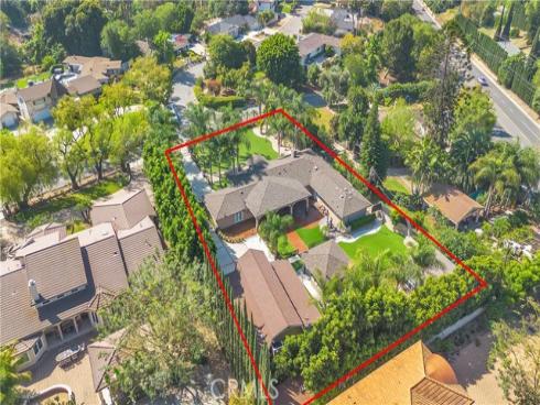 959  Rodeo  , Fullerton, CA