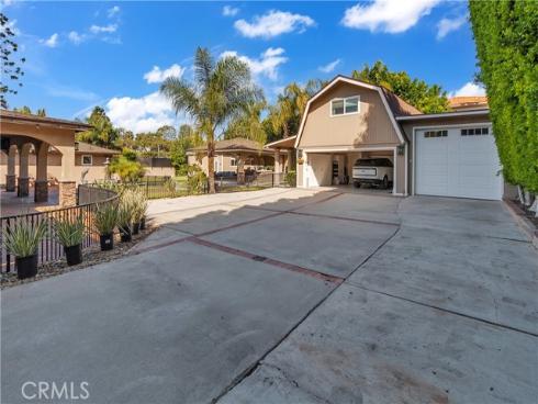 959  Rodeo  , Fullerton, CA