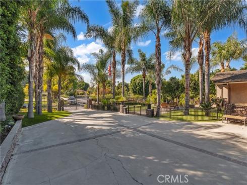 959  Rodeo  , Fullerton, CA