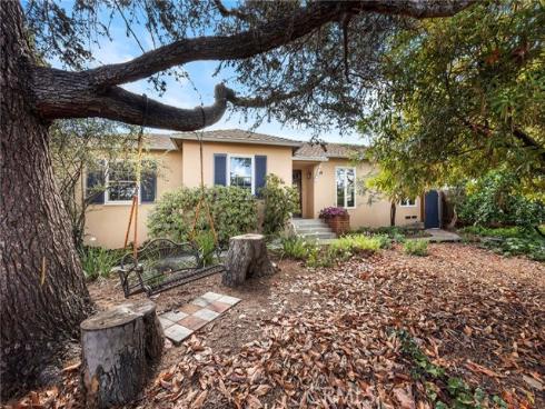 704  Grandview  , Fullerton, CA