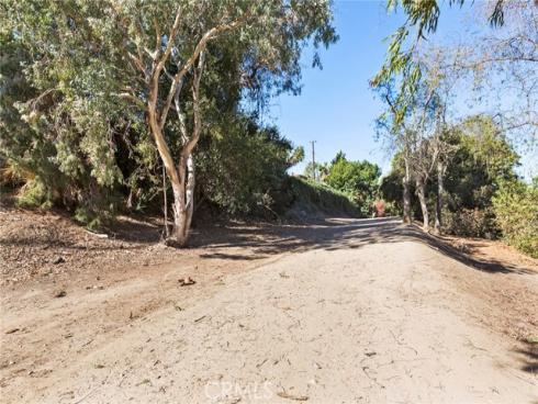 704  Grandview  , Fullerton, CA