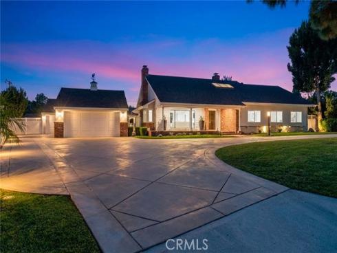 2830  Anacapa  , Fullerton, CA