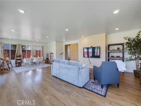 1519  Victoria  , Fullerton, CA