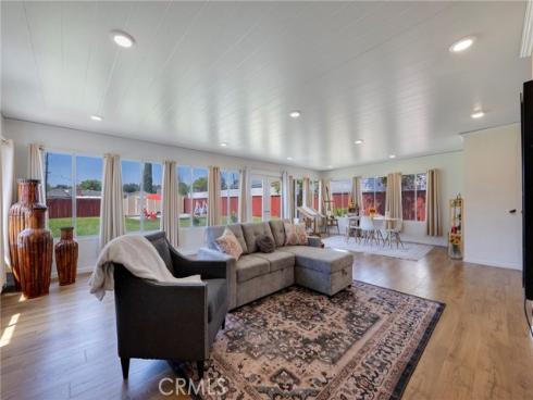 1519  Victoria  , Fullerton, CA