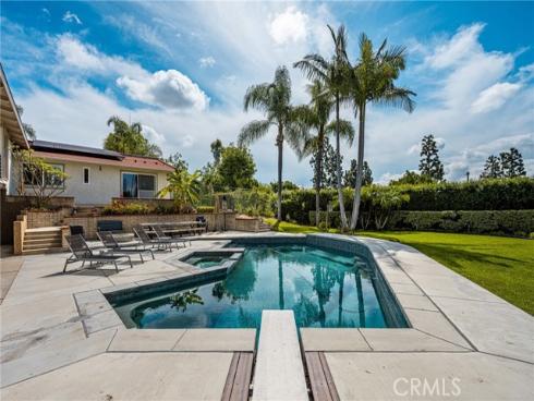 1360  Dana Pl  , Fullerton, CA