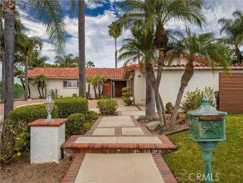 1360  Dana Pl  , Fullerton, CA