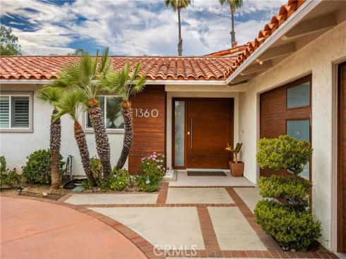 1360  Dana Pl  , Fullerton, CA