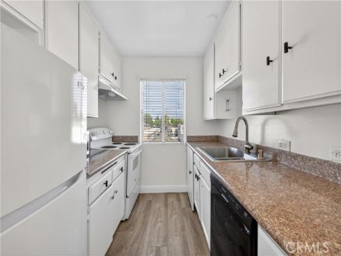 400 N Acacia  D35 , Fullerton, CA