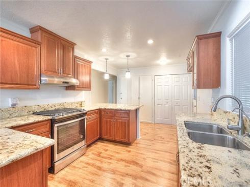 2851  Rolling Hills  116  Drive, Fullerton, CA