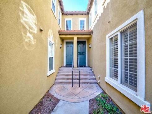 1294  Mcfadden   Drive, Fullerton, CA