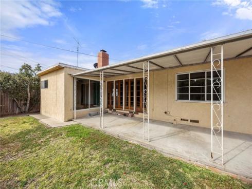 1018  Stanford   Avenue, Fullerton, CA