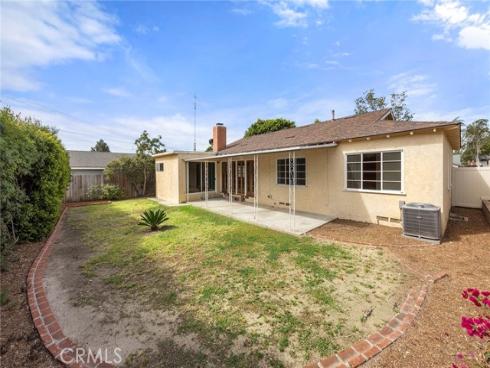 1018  Stanford   Avenue, Fullerton, CA