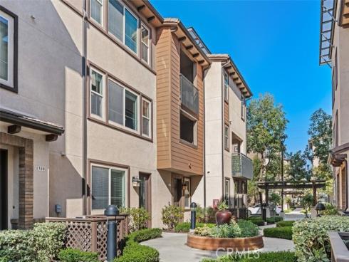 1370  Clementine   Way, Fullerton, CA